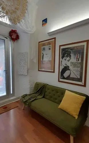 Ca' Teatro Vecchio *