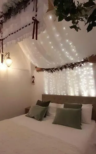 Ca' Teatro Vecchio *